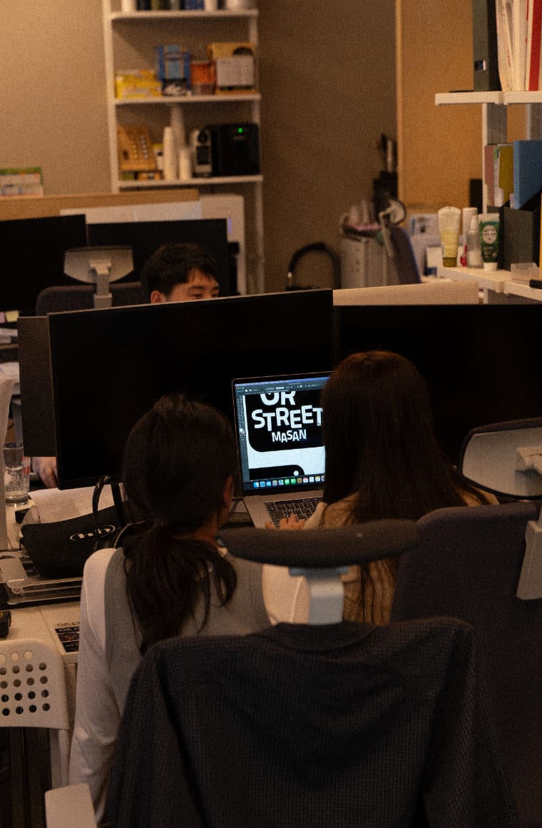 오알크루가 완성한 상업 공간 인테리어